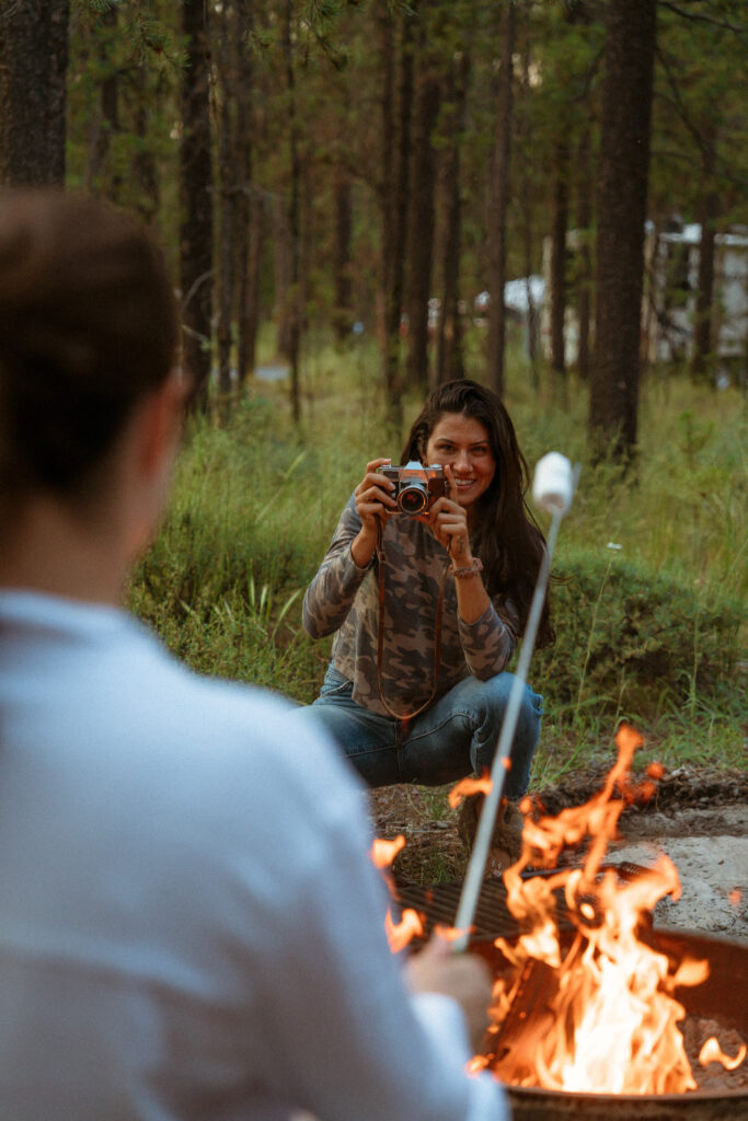 Petite Retreats Thousand Trails Camping in Bend Sunriver, Oregon. Laura and Kelly Yazdi Lifestyle Travel Influencers,